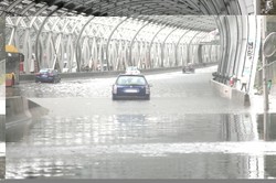 Zalana trasa S8. Szef wodociągów odpowiada wojewodzie mazowieckiemu