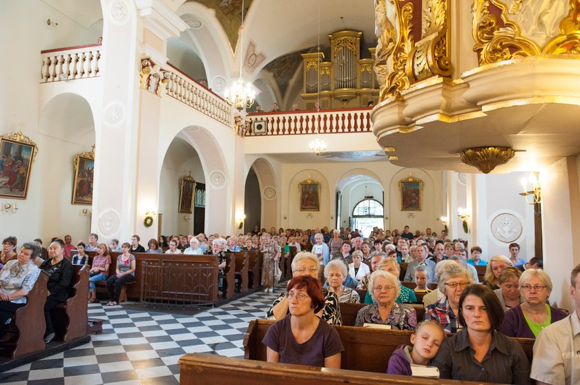 Parafianie opłakują proboszcza