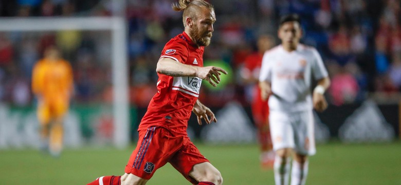 Piłkarz Los Angeles Galaxy stracił pracę przez… żonę