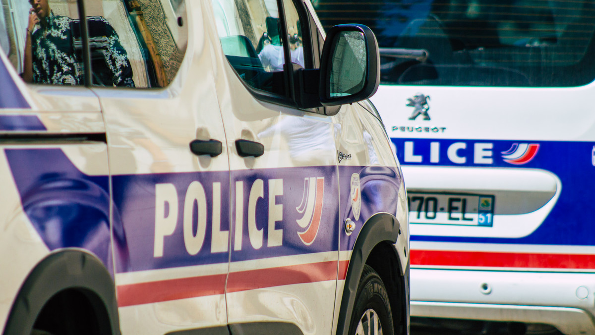 Atak nożownika na dworcu w Paryżu