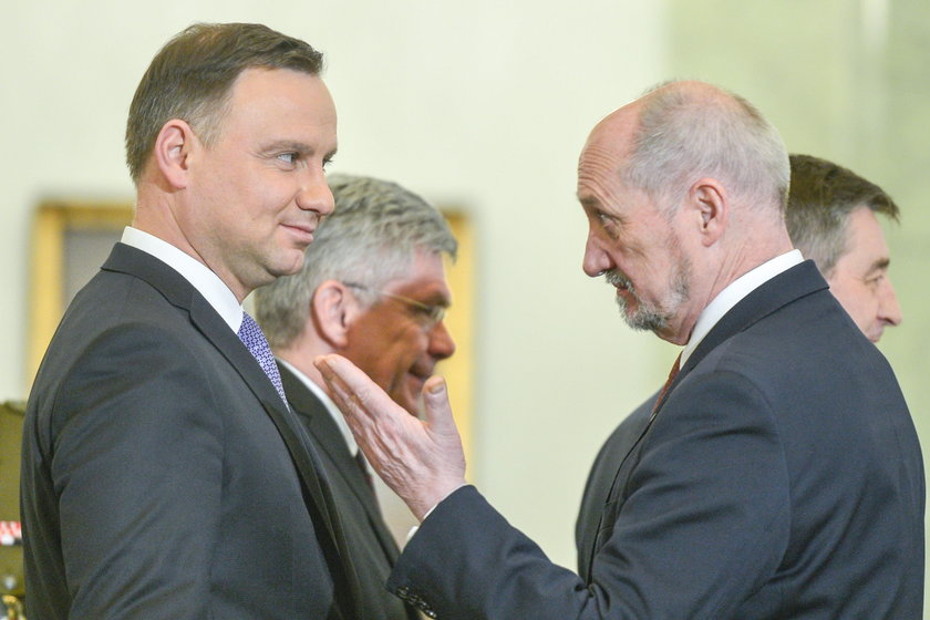Kaczyński o konflikcie Macierewicz-Duda