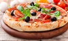 Pizza z patelni. Przepisy: pizza fit, bez jajek, bezglutenowa, wegańska