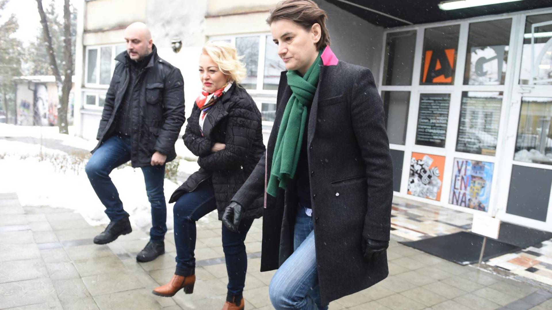 Najgore i još gore obučene političarke na beogradskim izborima