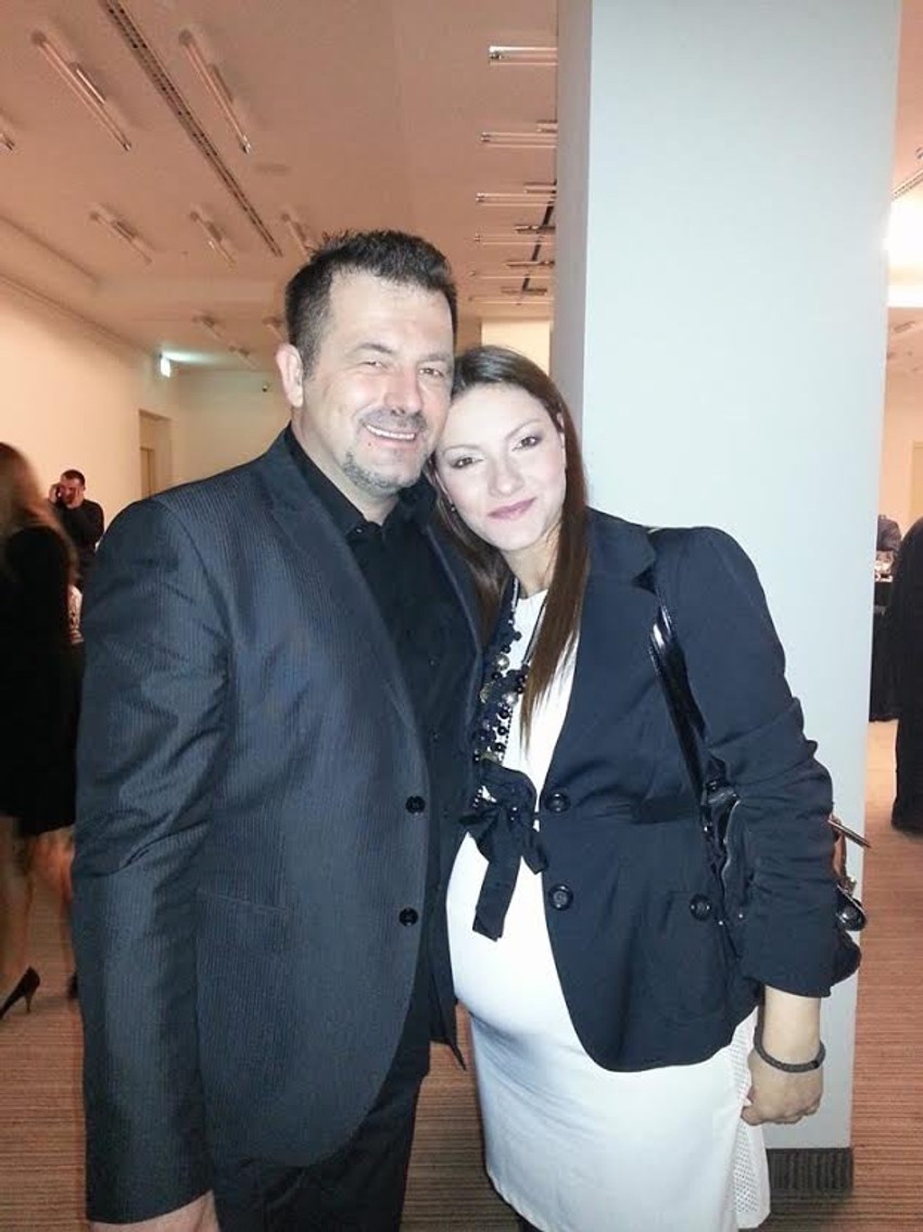 Mare udovoljava ženi u svemu, kaže da je najbolja