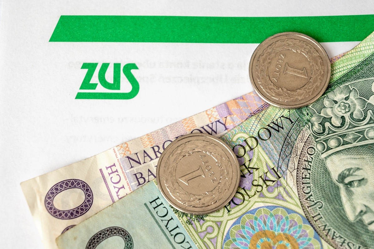 Niedługo rusza wypłata renty wdowiej. Sprawdź, kiedy otrzymasz pieniądze