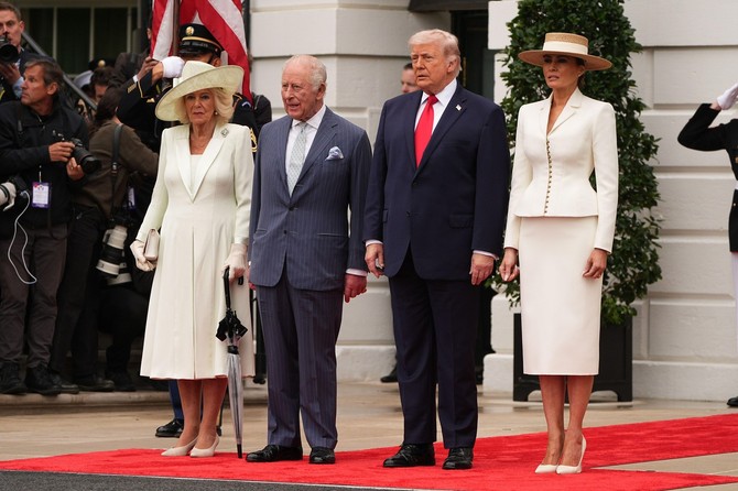 Melanija i Donald Tramp sa Čarlsom III i Kamilom
