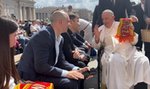 Kibice Jagiellonii podarowali Franciszkowi prezent. Wiadomo, jak papież zareagował