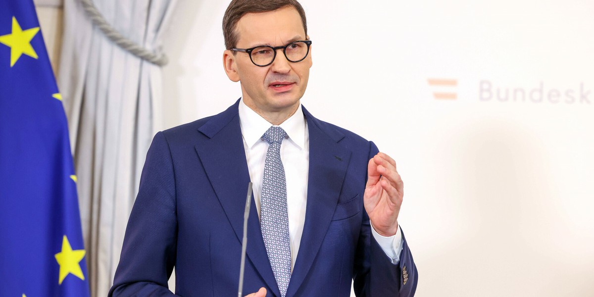 - Różne elementy będą się składać na tę "tarczę antyputinowską - mówił premier.