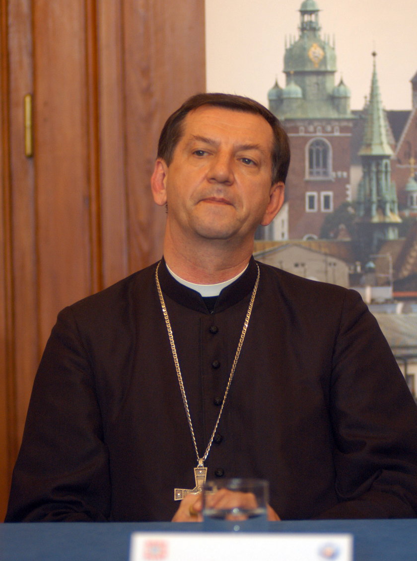 Na zdjęciu biskup polowy ppor. Józef Jan Guzdek