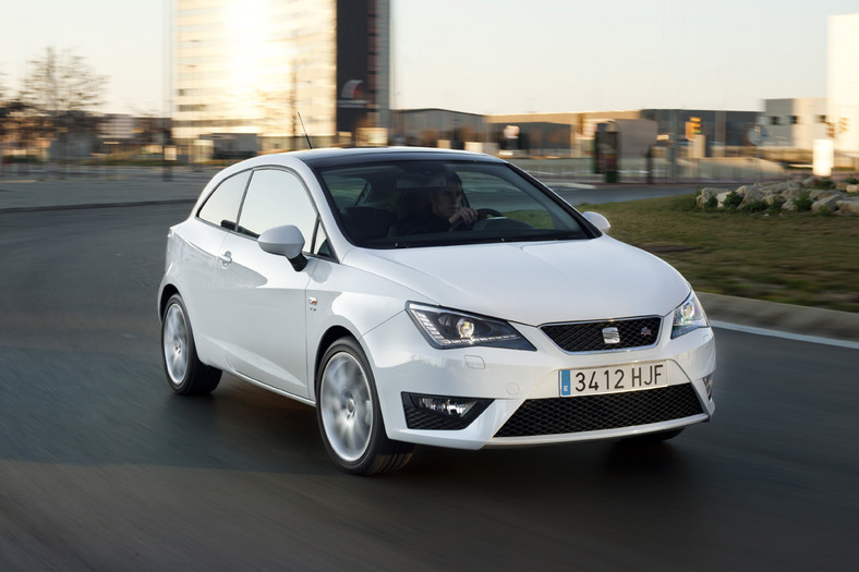 Odświeżony Seat Ibiza w salonach (ceny)