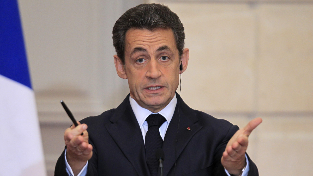 Groźba rozpadu Europy nigdy nie była tak wielka jak obecnie - ocenił w czwartek w Marsylii prezydent Francji Nicolas Sarkozy. Wyraził nadzieję, że podczas rozpoczynającego się wieczorem szczytu, przywódcy UE porozumieją się co do reformy zarządzania gospodarką.