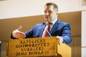 Przemysław Czarnek. Skąd się wziął minister edukacji? - Społeczeństwo - Vimarsana News