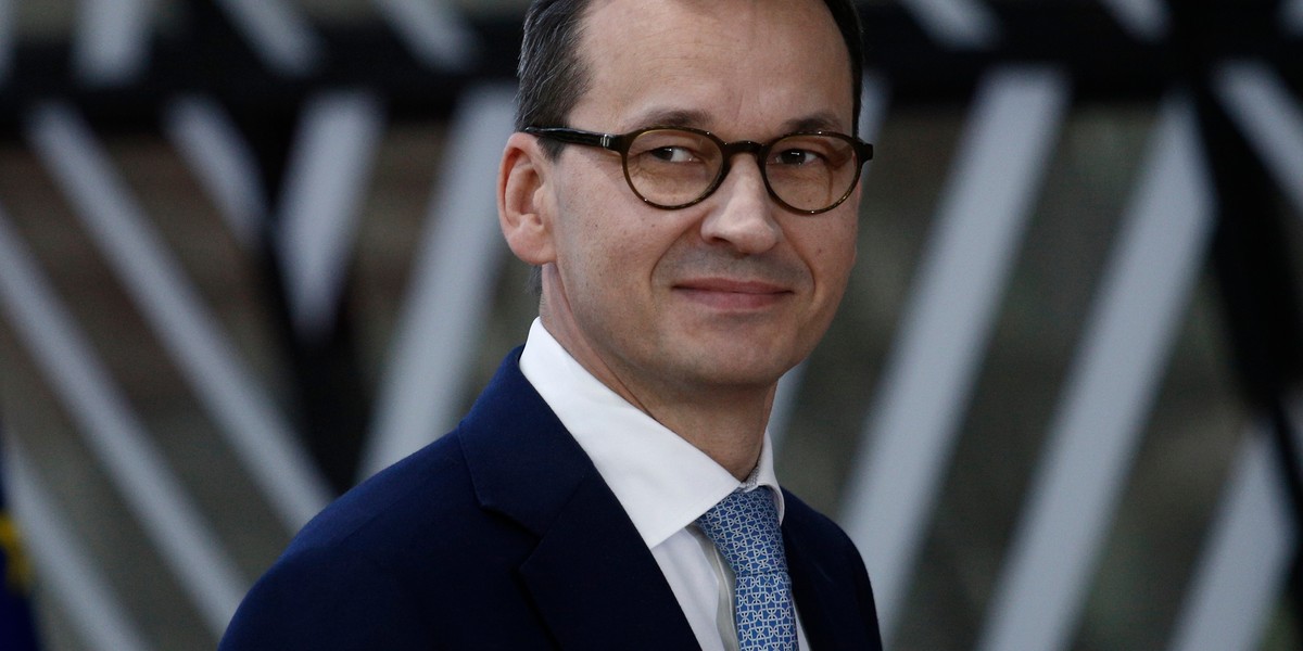 O tym, na co przeznaczane są pieniądze z Funduszu Przeciwdziałania COVID-19, decyduje premier Mateusz Morawiecki, a proces ten odbywa się bez kontroli parlamentarnej. 