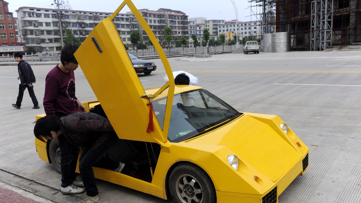 CHINA HOME MADE SPORTS CAR