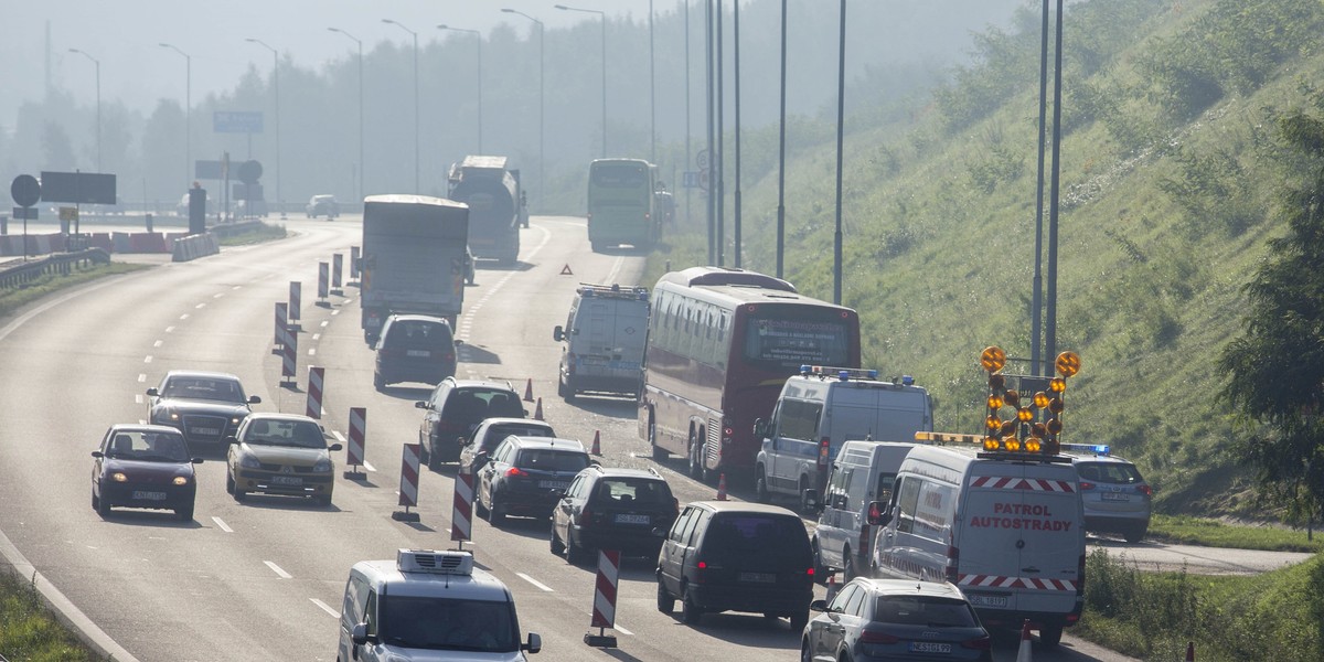 Ruda Śląska. Zderzenie dwóch autokarów na autostradzie A-4 