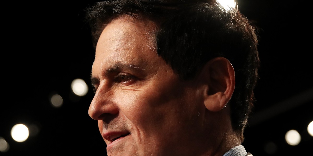 Mark Cuban rips Peter Thiel's defense of Donald Trump: 'That's craziness'