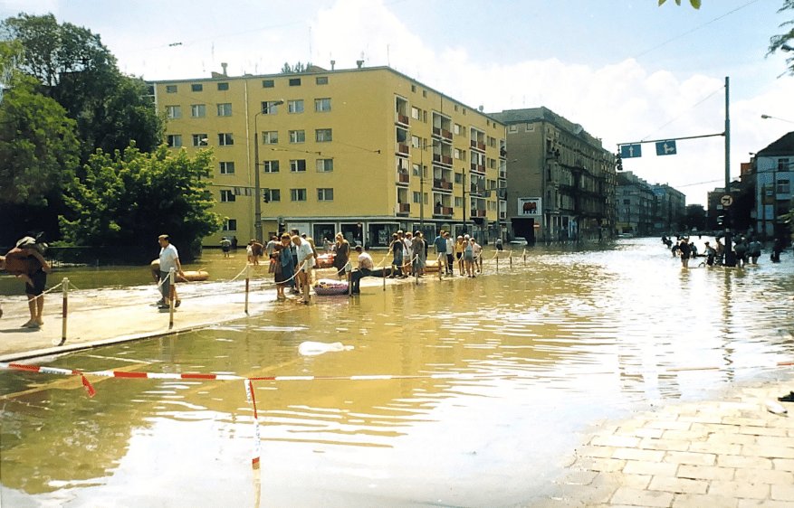 Skrzyżowanie al. Podwale i ul. Piotra Skargi, fot. B. Pawliszewska