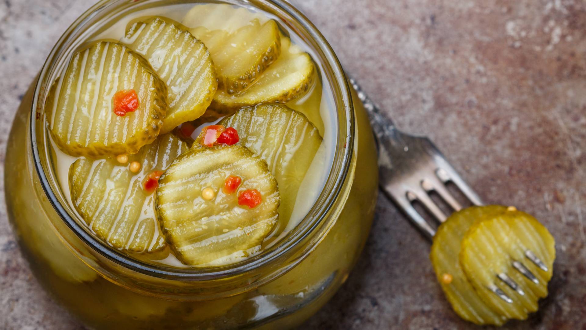 Ogórki curry na trzy sposoby. Przepisy tak łatwe, że wyjdą każdemu