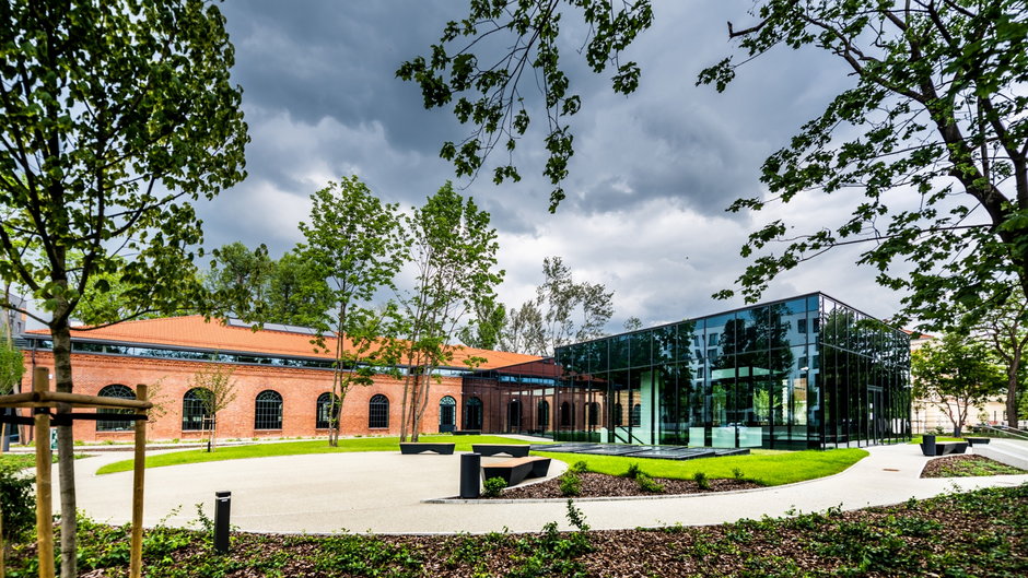 Muzeum Fotografii w Krakowie ma nową siedzibę. Powstała w zabytkowej zbrojowni