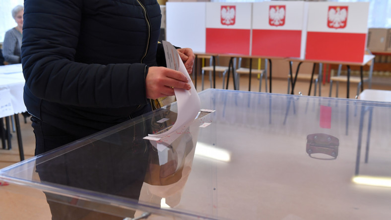 Gdańsk: Wybory prezydenta miasta. Incydenty z udziałem mężów zaufania