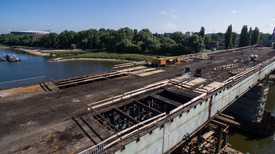 25 czerwca 2015 r. Most Łazienkowski w Warszawie podczas prac remontowych (cat) PAP/Leszek Szymański