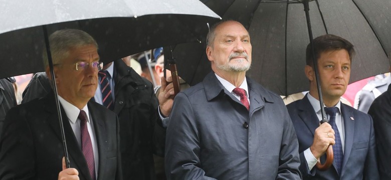 Macierewicz: Otrzymałem zaproszenie na inauguracyjne posiedzenie Senatu, wezmę w nim udział