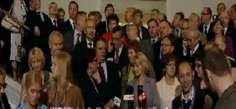 Posłowie PiS plotkują. "Kluzikowa zawsze była leserem do roboty"