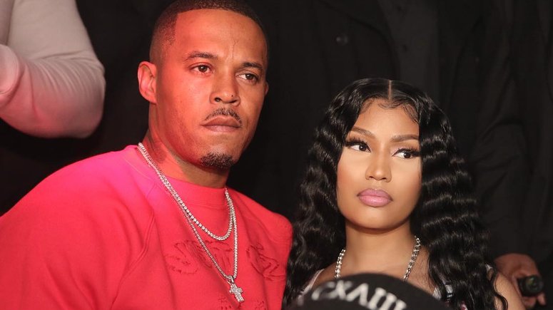 Nicki Minaj is gradually heading towards becoming a wife as she plans to change her last name to soon to be husband, Kenneth Petty's name [Instagram/NickiMinaj]