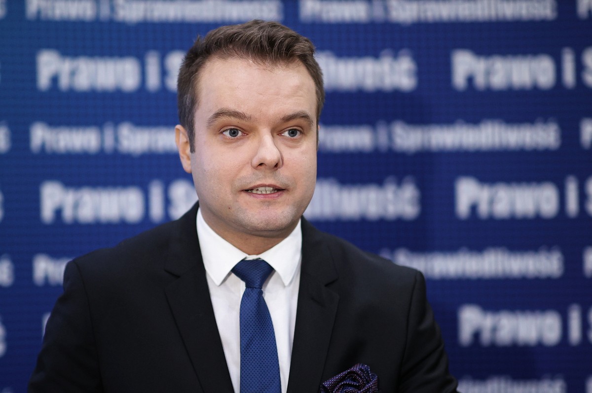 Rzecznik PiS Rafał Bochenek