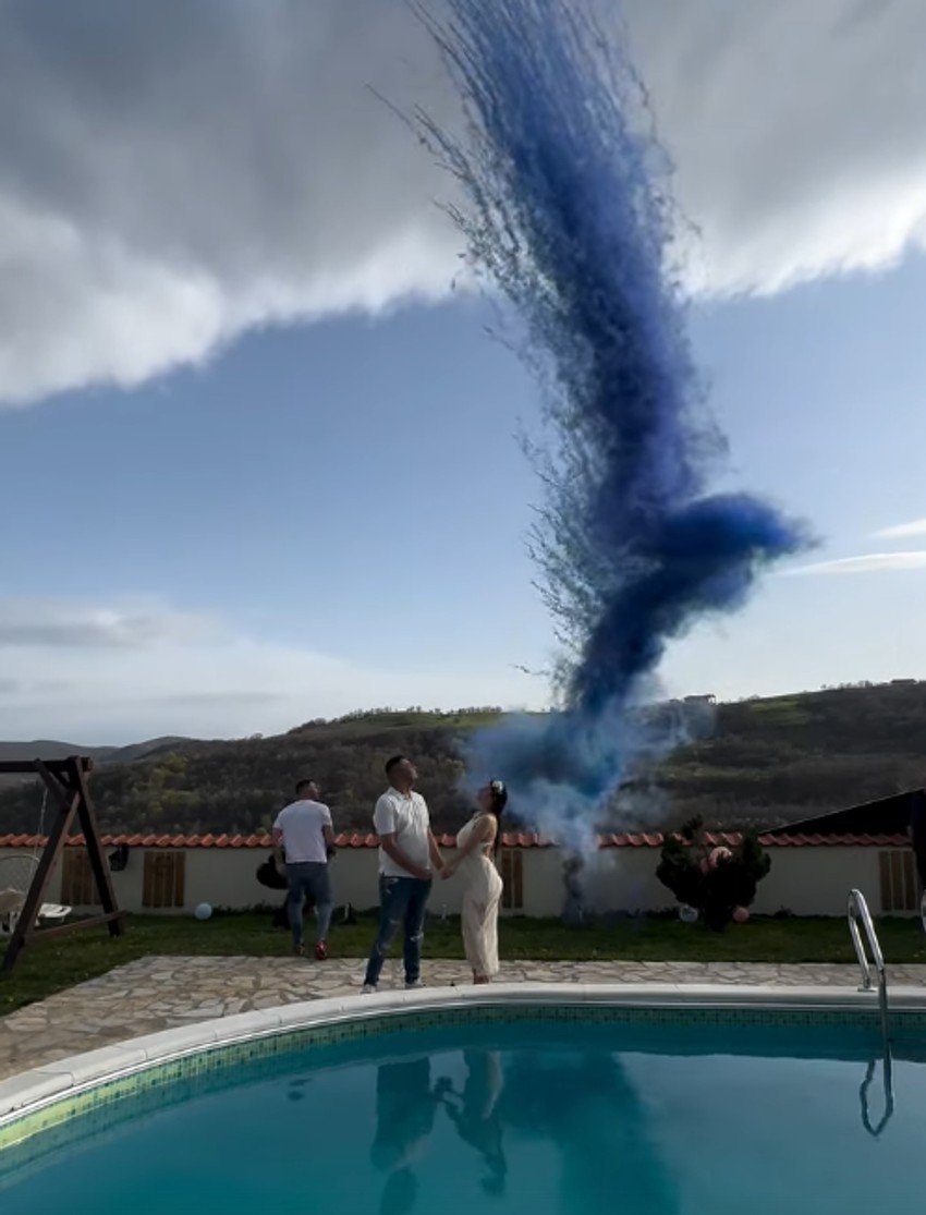 Adam Đogani postaje otac