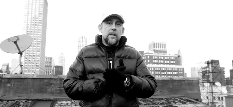 Genów nie oszukasz. Wojtek Sokół debiutuje powieścią. "Taka tam bajeczka, mordo"