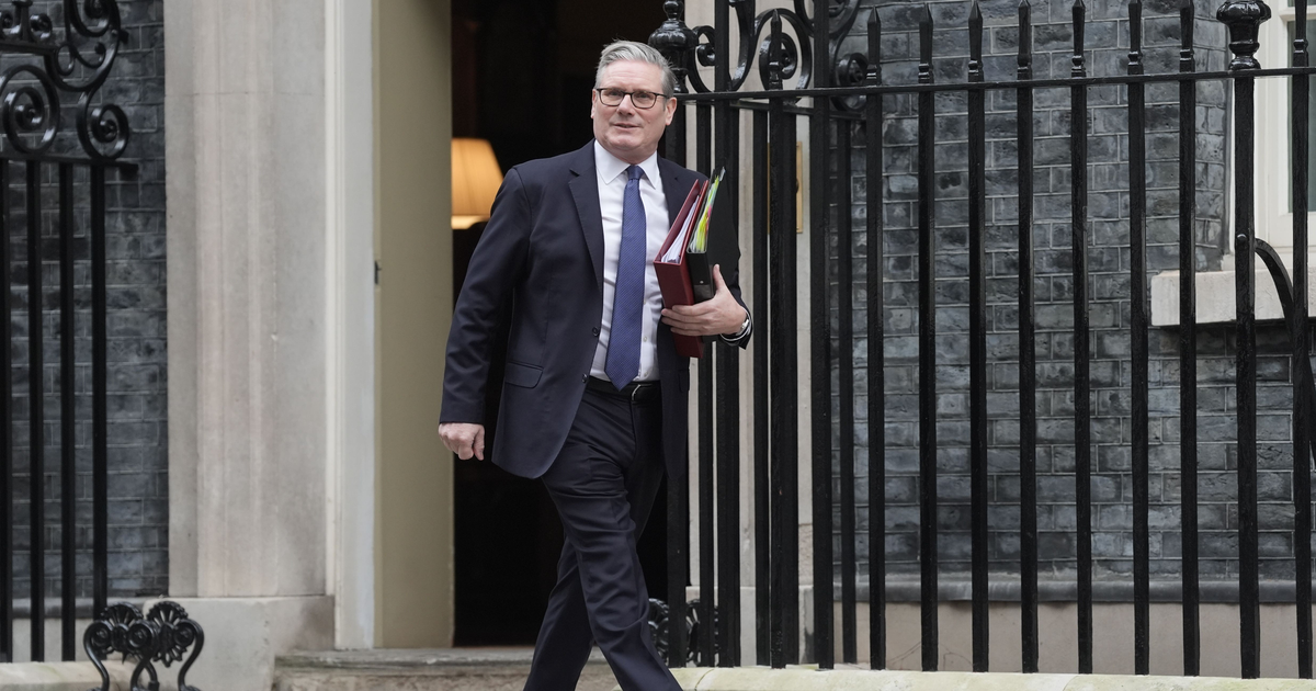 Badenoch-brands-Starmer-s-cabinet-bunch-of-turkeys-at-final-PMQs