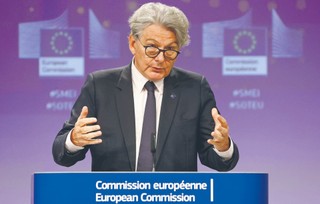 Telekomy znów walczą o pieniądze od big techów