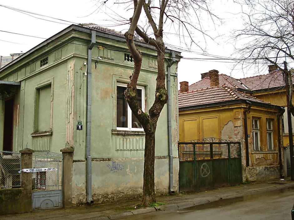 Dinčić je, kako saznajemo, u Srbiju ušao sa legalnim srpskim pasošem na ime Saša Ristić u oktobru prošle godine: Kuća u kojoj je boravio
