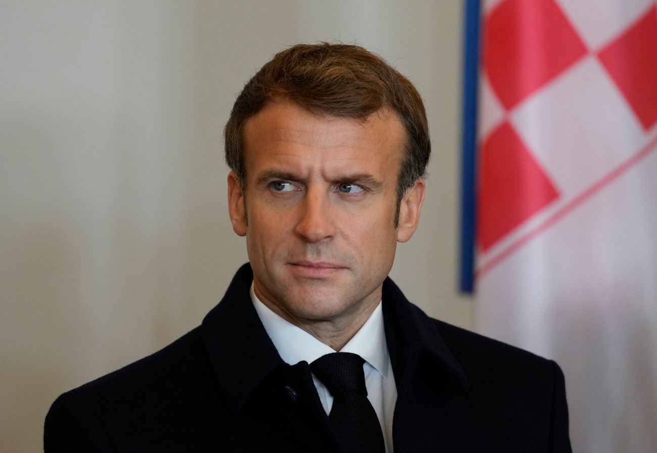 Супруга макрона и панин