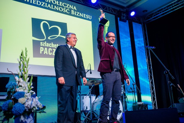 Konkurs Human Capital Awards rozstrzygnięty. SZLACHETNA PACZKA z nagrodą