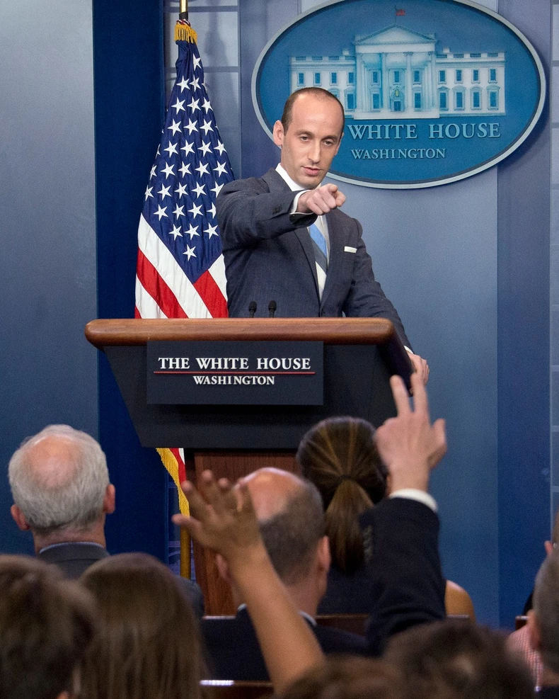 Stiven Miler odgovara na pitanja novinara