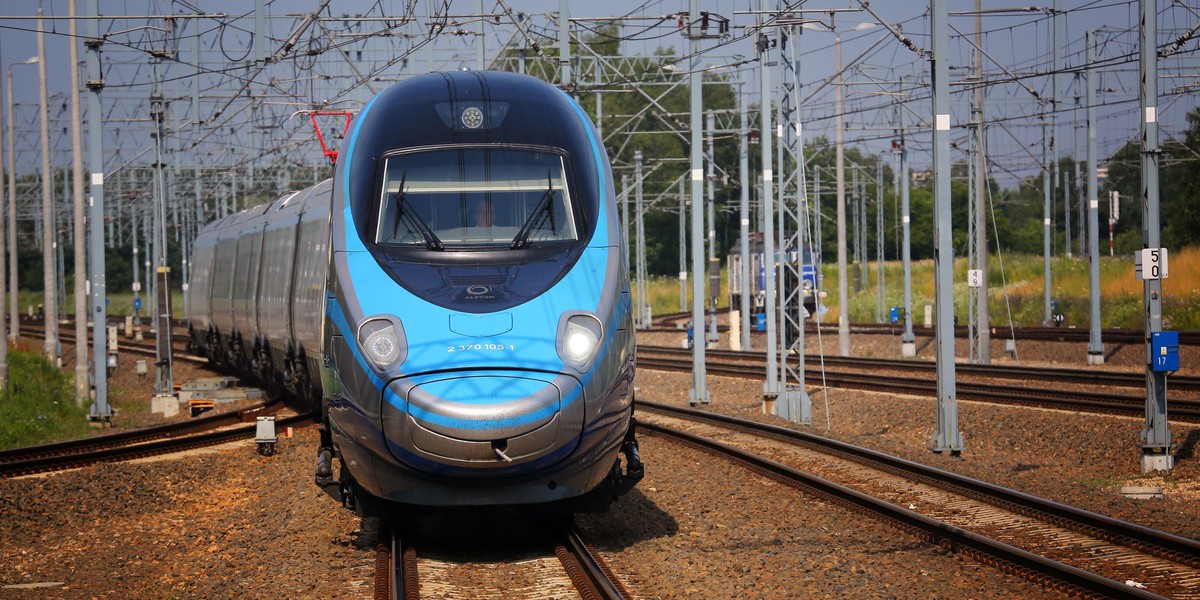 Lębork: zasnęła na torach, przejechało nad nią pendolino