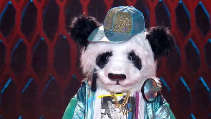 Megtörtént a szuperdöntő első leleplezése: ő volt a Nicsak, ki vagyok? Panda macija
