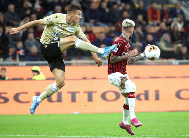 Liga włoska: Piątek bez gola. AC Milan wygrał z drużyną Recy i Cionka
