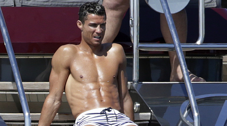Ronaldo BL-t nyert a Reallal,
majd pihent pár
napot az Eb előtt – a mieink szívesen szabira küldenék /Fotó: Profimedia-Reddot