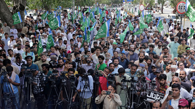 W Pakistanie wrze. Ludzie wyszli na ulice