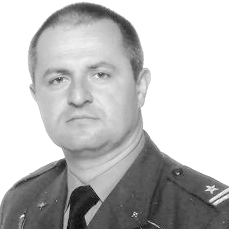 mjr pilot Grzegorz Jułga