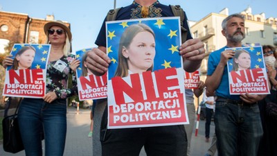 Demonstracja przeciwników deportacji Ludmi?y Koz?owskiej