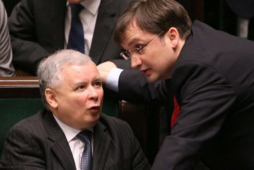 "Kaczyński i Ziobro mają homoseksualne nuty"?!