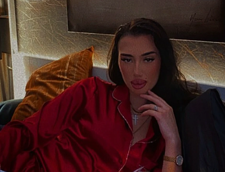 Porodila se Sara Stijović