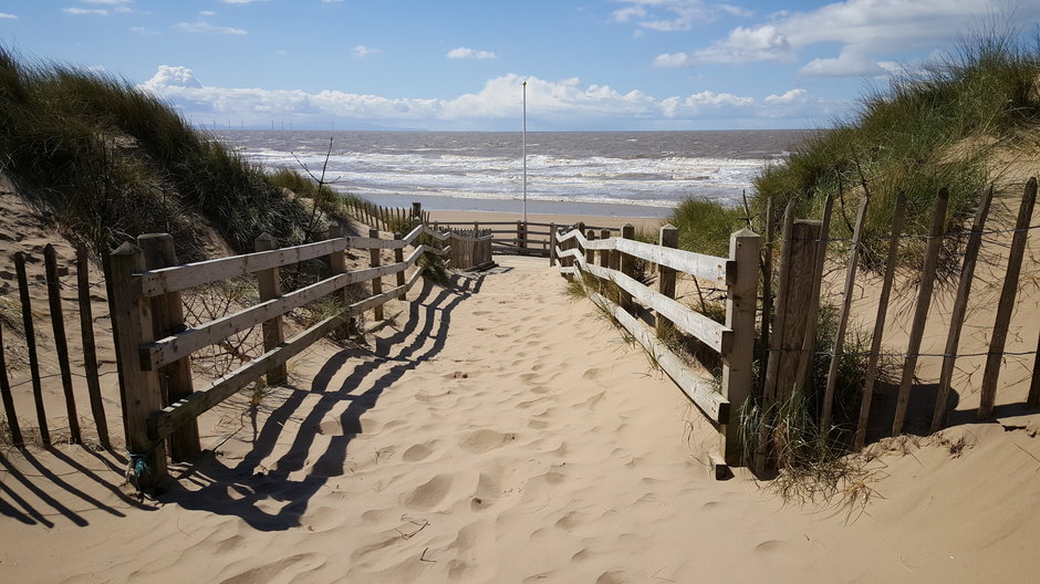 Plaża w Formby w Merseyside, Liverpool