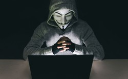 Anonymous ostrzega Putina: "Niedługo poczujesz gniew wielu hakerów na całym świecie"