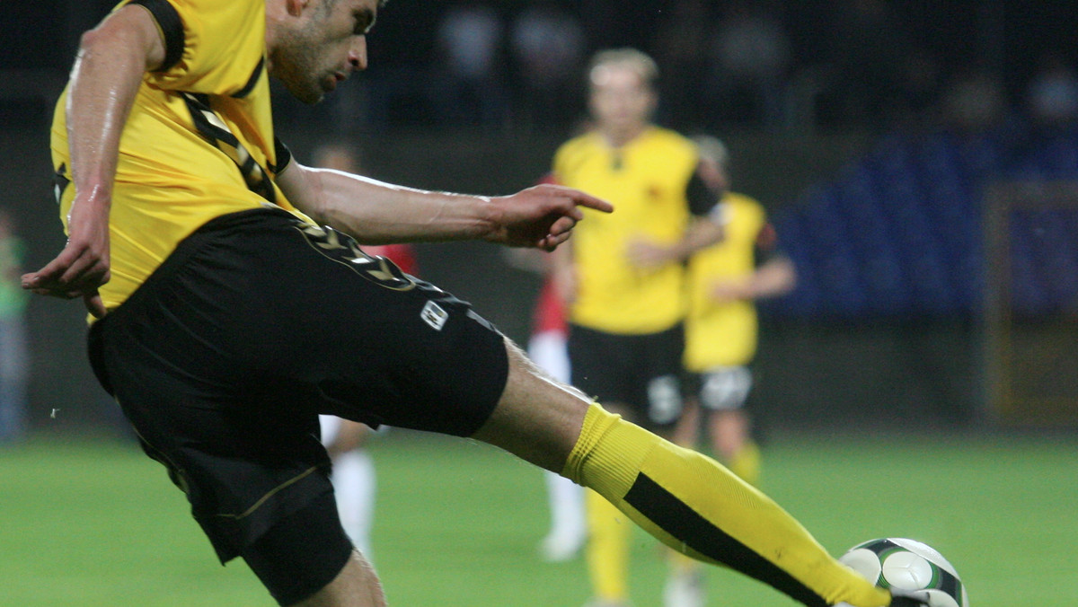Piłkarze Korony Kielce zremisowali z Genclerbirligi Ankara 1:1 (0:1) w sparingowym meczu rozegranym w austriackiej miejscowości Heiligenkreuz im Lafnitztal.