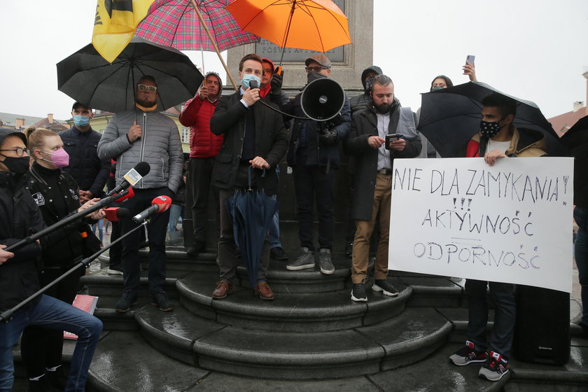 Protest branży fitness w Warszawie